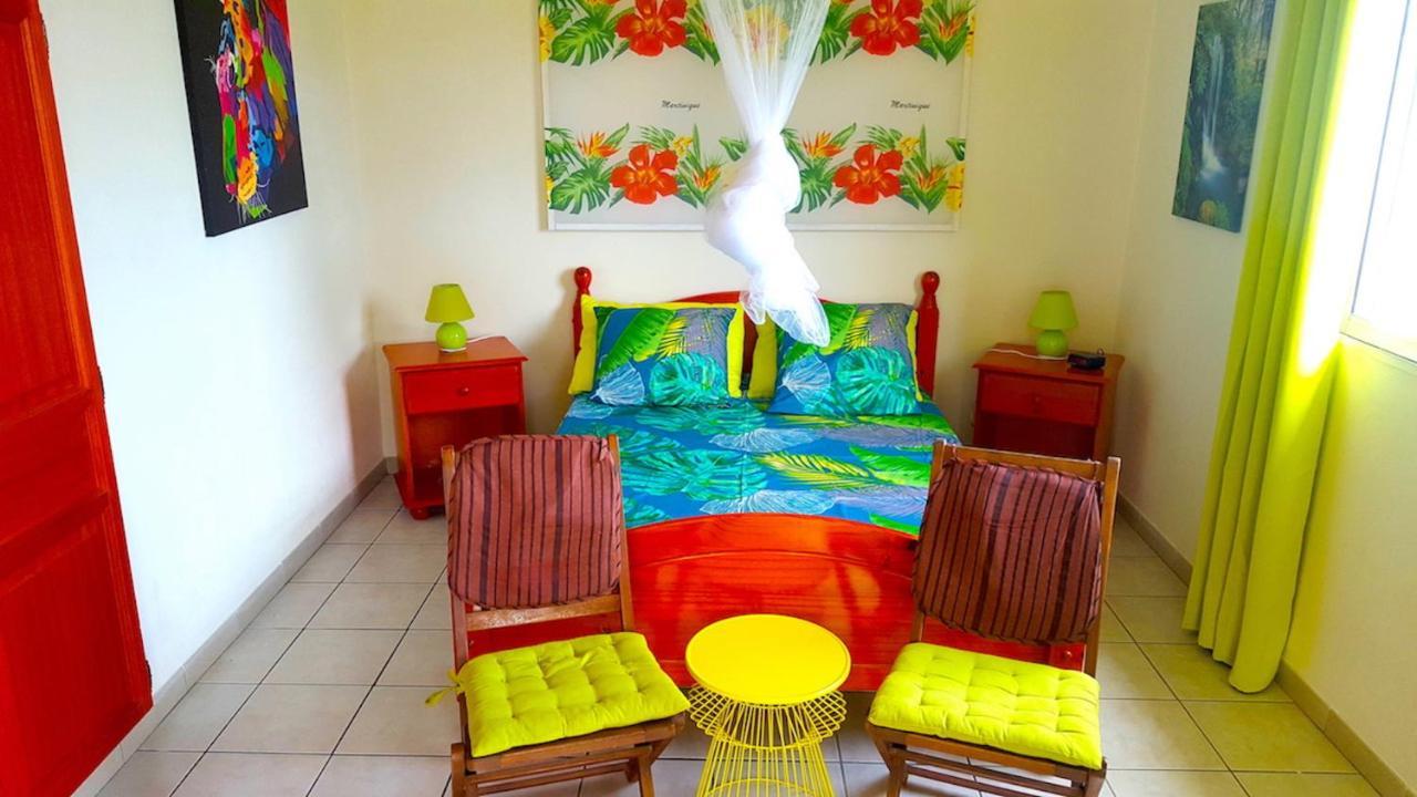Ferienwohnung Les Pieds Dans L'Eau Tartane Exterior foto