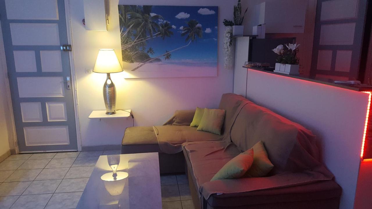 Ferienwohnung Les Pieds Dans L'Eau Tartane Exterior foto